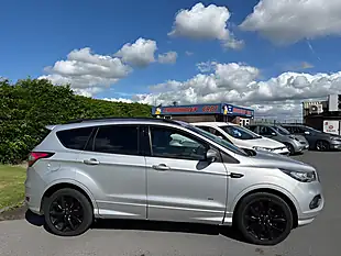 Used 2017 Ford Kuga ST-Line X Silver - Interior and Exterior details 4