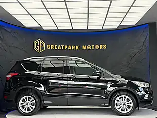 Used 2017 Ford Kuga Titanium Black - Interior and Exterior details 4