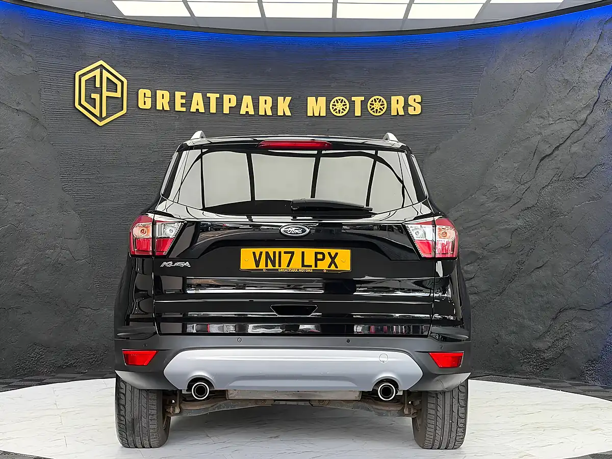 Used 2017 Ford Kuga Titanium Black - Interior and Exterior details 6
