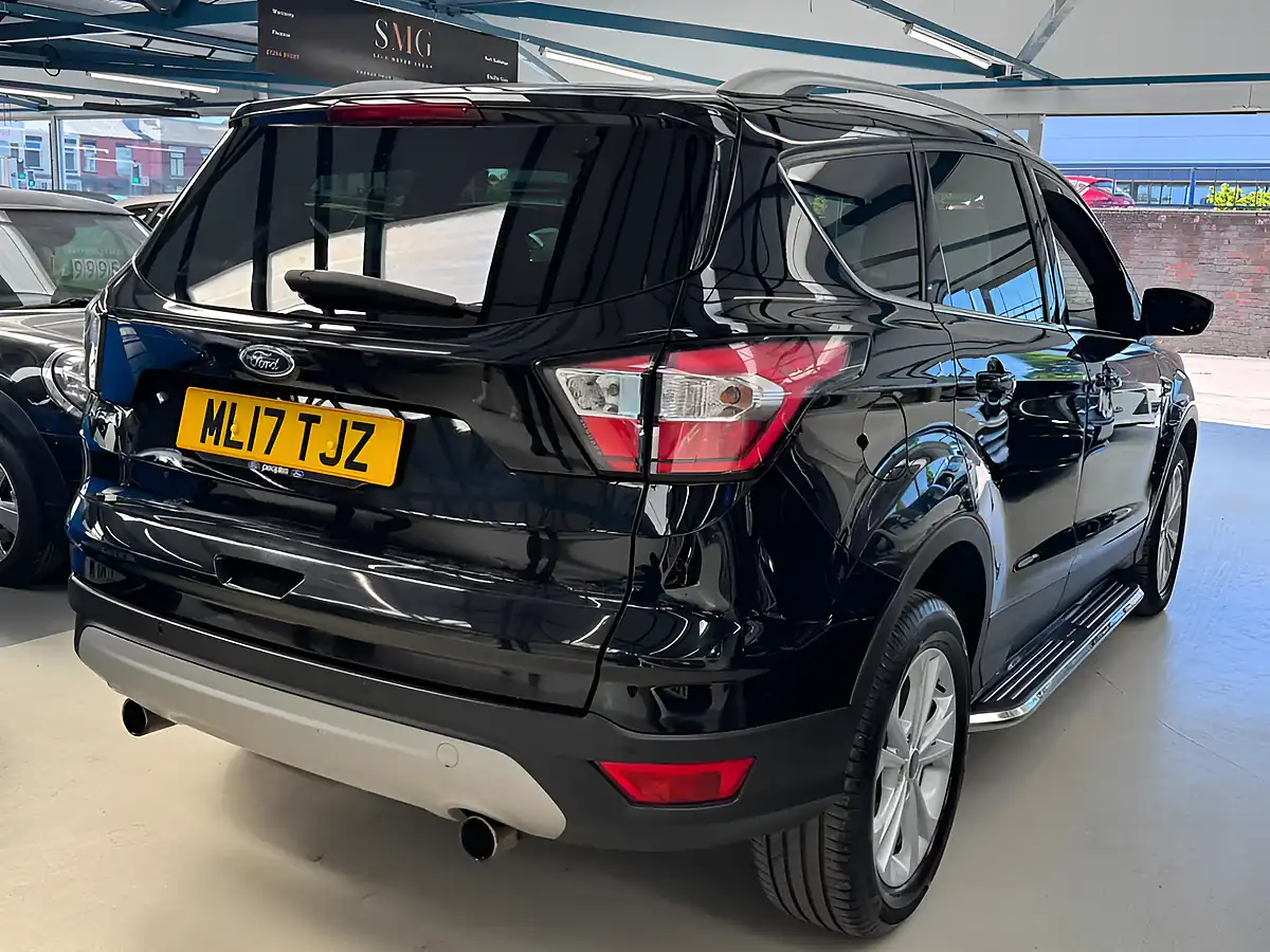 Used 2017 Ford Kuga Titanium Black - Interior and Exterior details 11