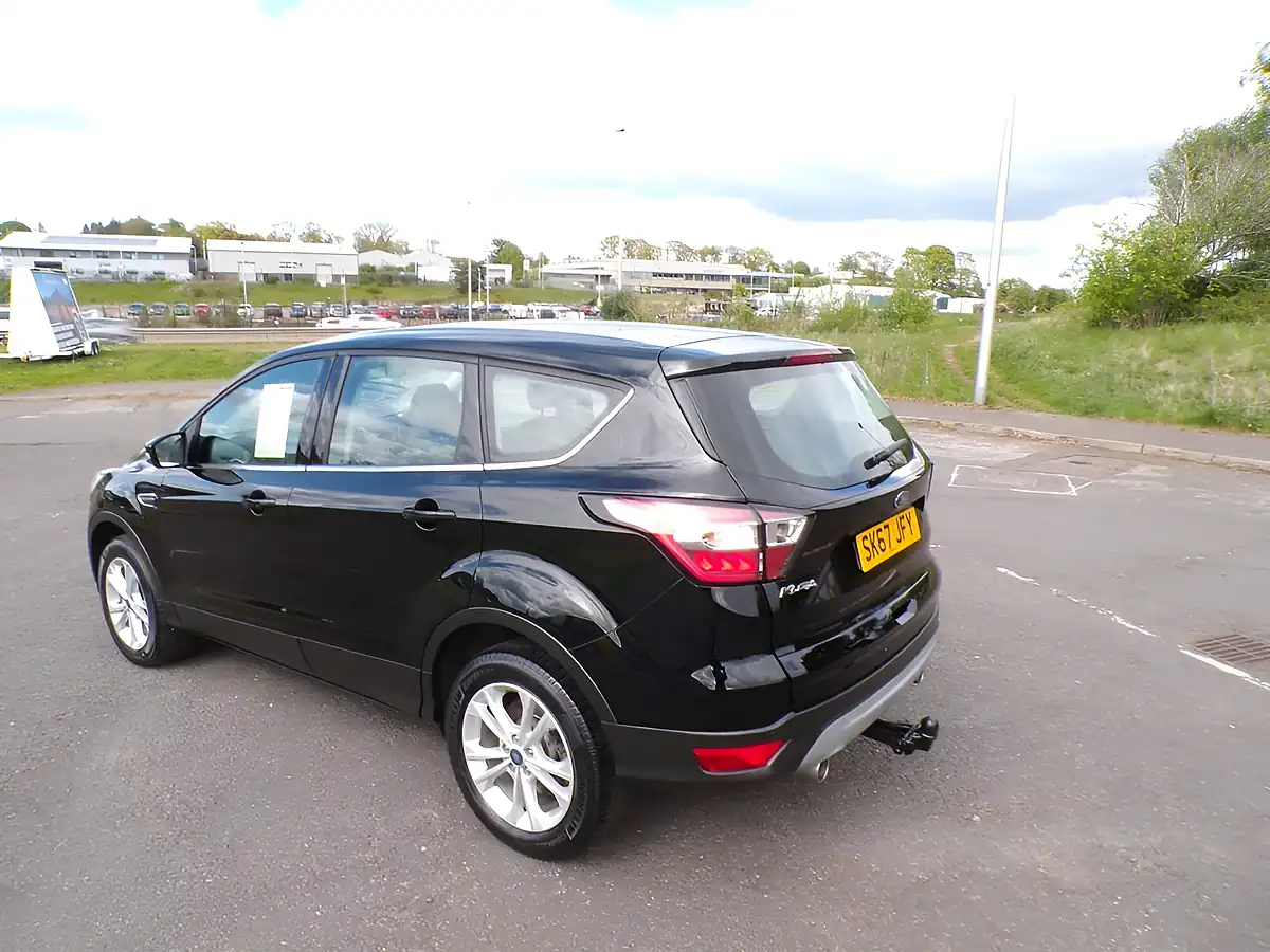 Used 2017 Ford Kuga Titanium Black - Interior and Exterior details 9
