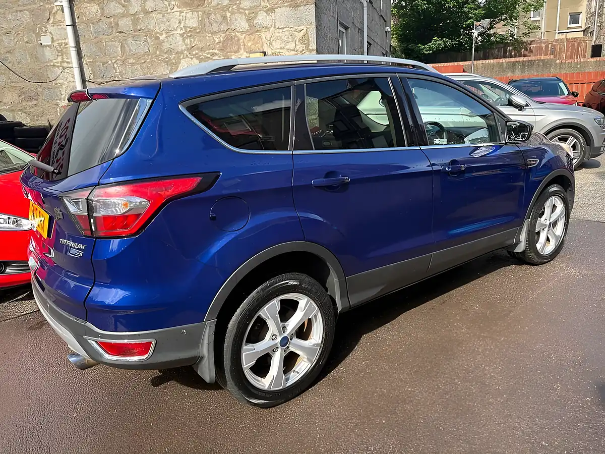 Used 2017 Ford Kuga Titanium Blue - Interior and Exterior details 13