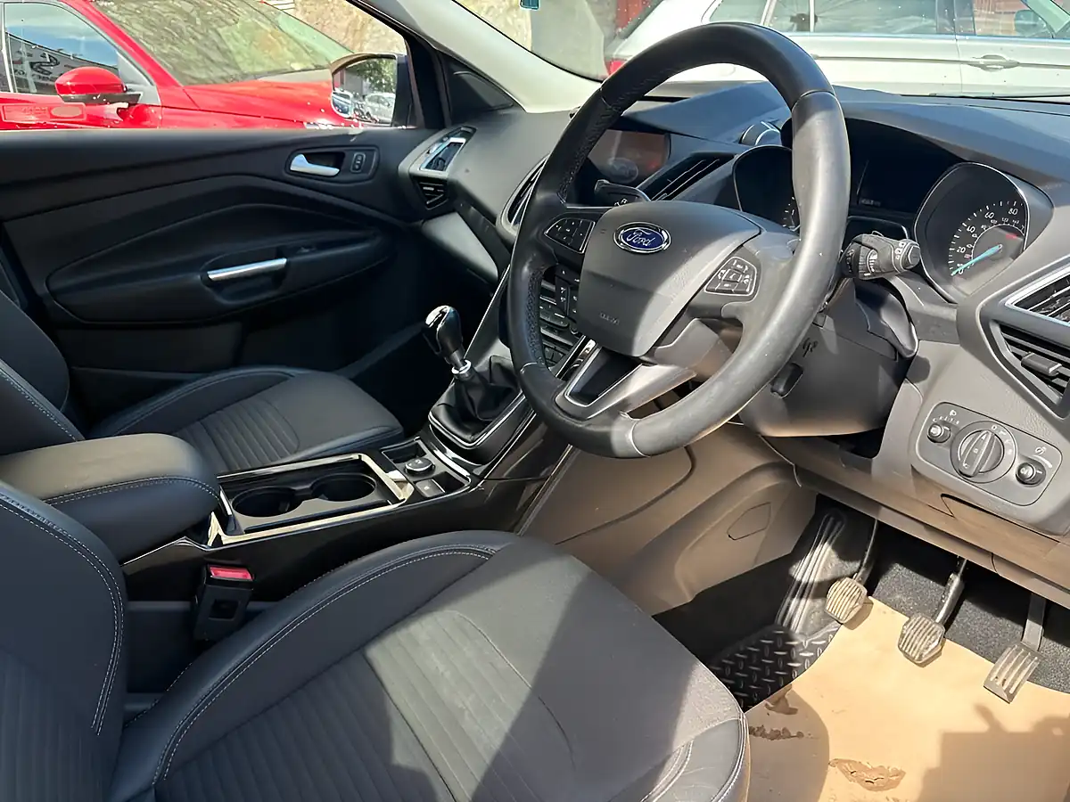 Used 2017 Ford Kuga Titanium Blue - Interior and Exterior details 14
