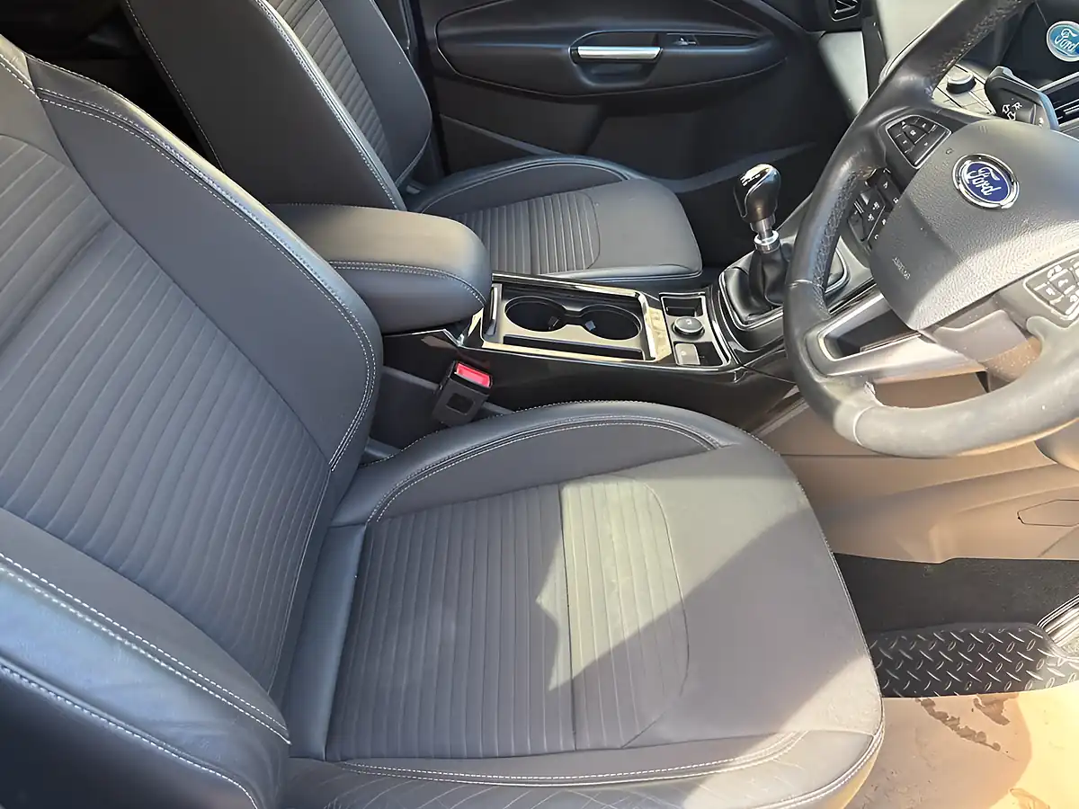 Used 2017 Ford Kuga Titanium Blue - Interior and Exterior details 19