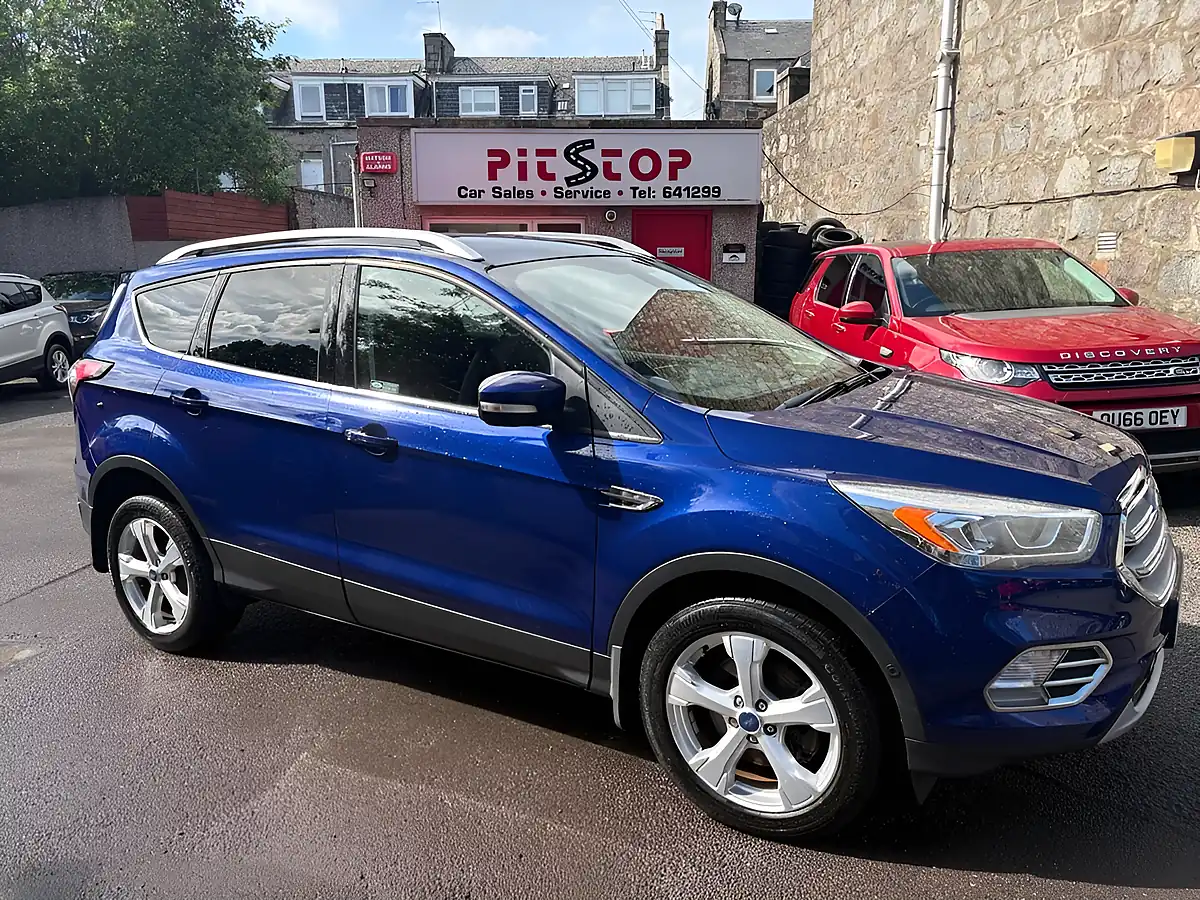 Used 2017 Ford Kuga Titanium Blue - Interior and Exterior details 2