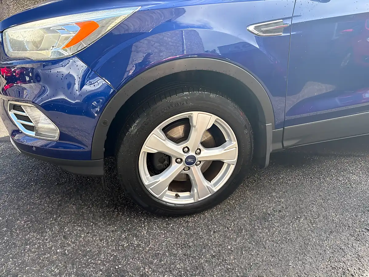 Used 2017 Ford Kuga Titanium Blue - Interior and Exterior details 8