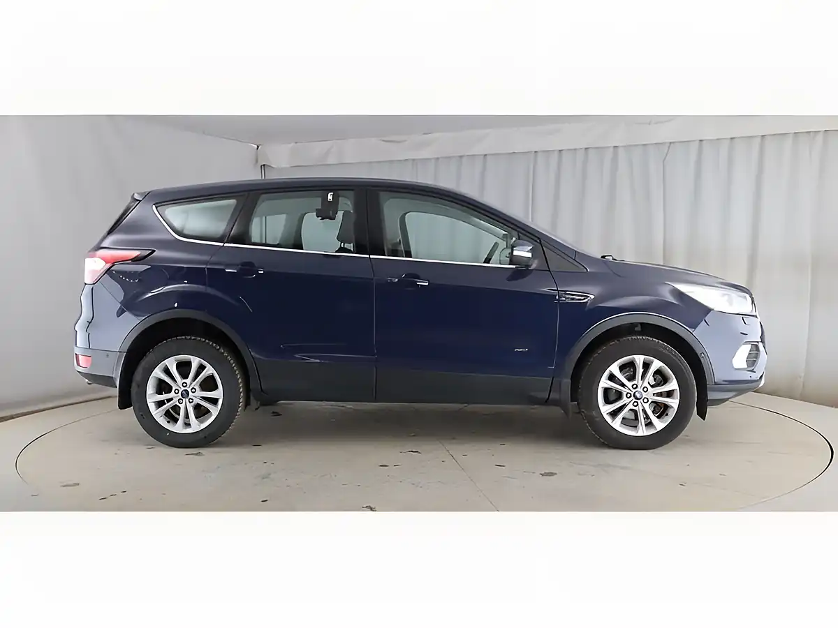 Used 2017 Ford Kuga Titanium Blue - Interior and Exterior details 8