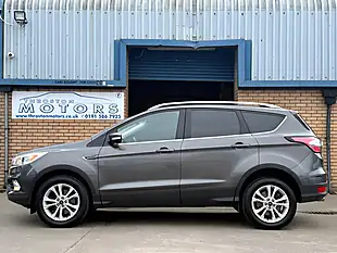 Used 2017 Ford Kuga Titanium Grey - Interior and Exterior details 5
