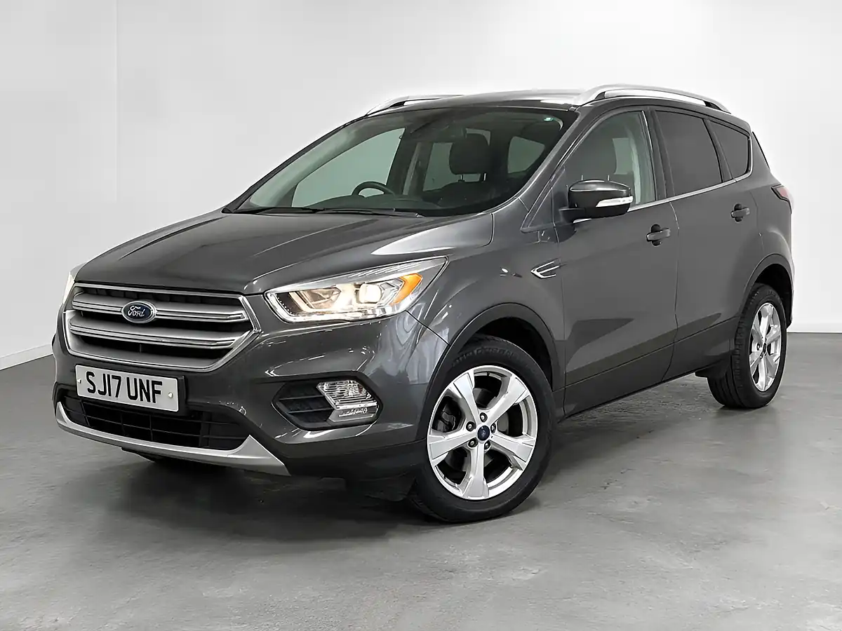Used 2017 Ford Kuga Titanium Grey - Interior and Exterior details 4