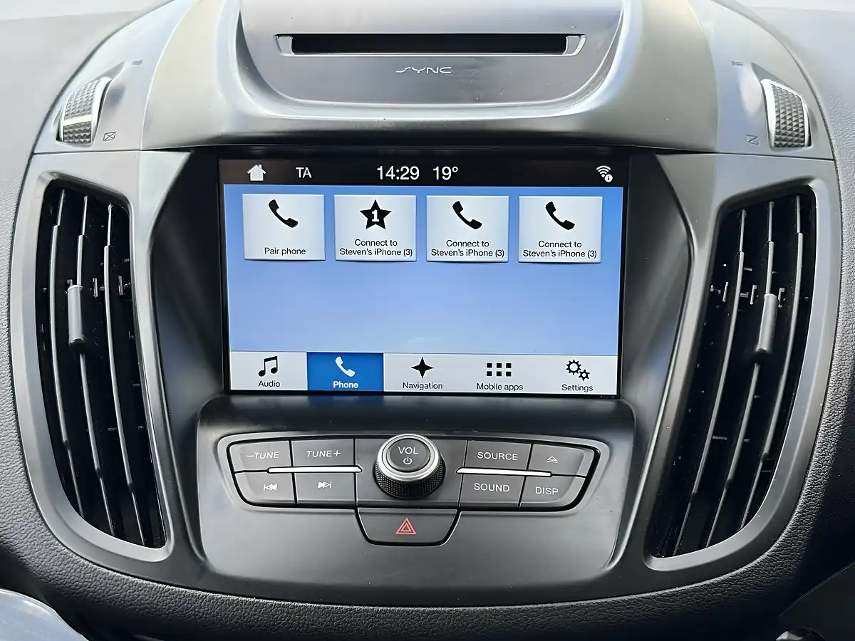 Used 2017 Ford Kuga Titanium Grey - Interior and Exterior details 16
