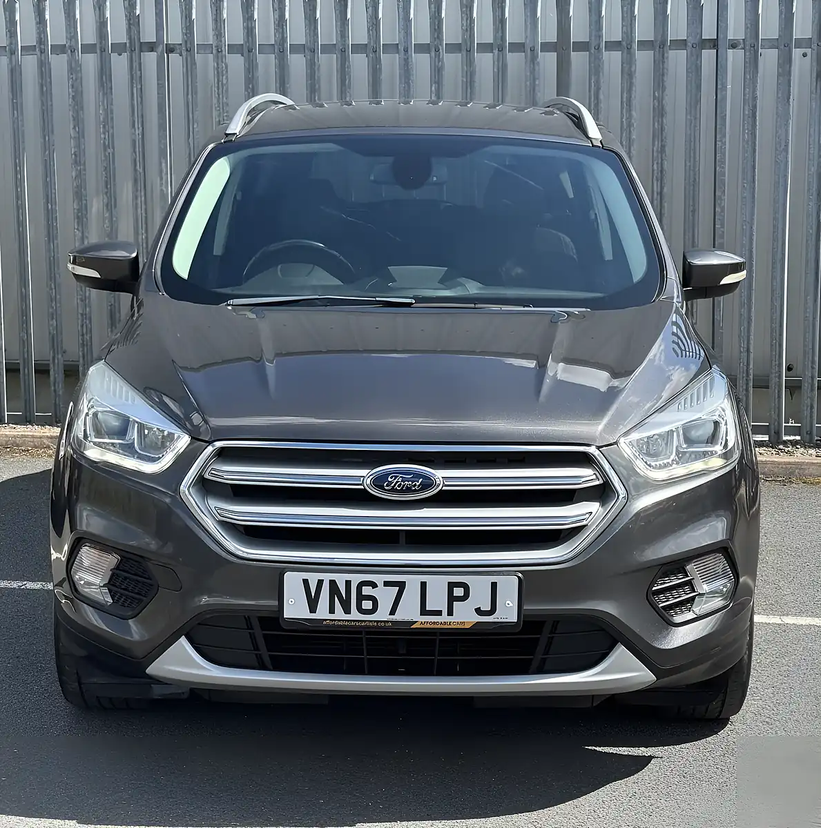 Used 2017 Ford Kuga Titanium Grey - Interior and Exterior details 3