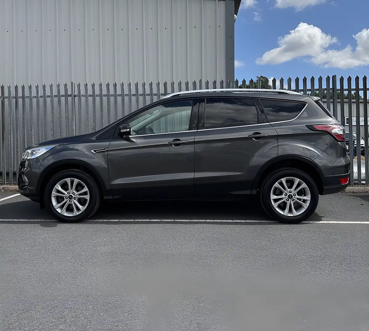 Used 2017 Ford Kuga Titanium Grey - Interior and Exterior details 8