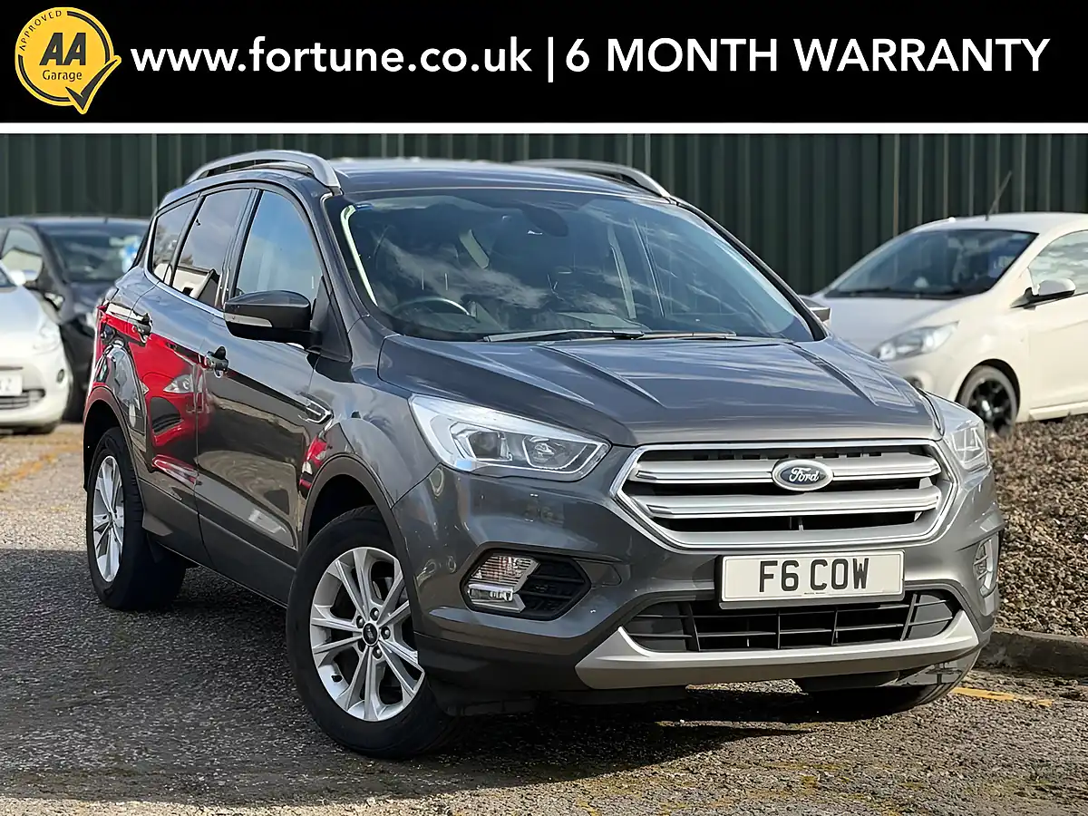 Used 2017 Ford Kuga Titanium Grey - Front View