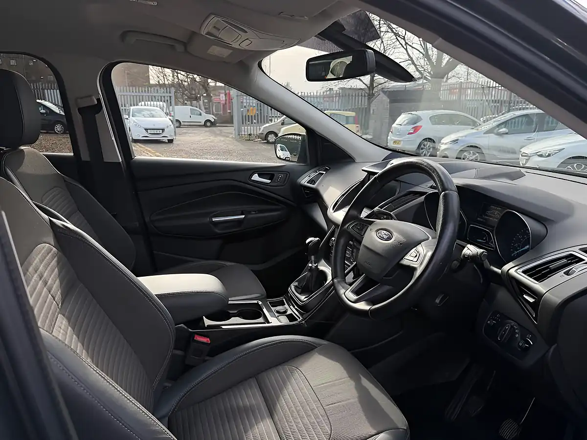 Used 2017 Ford Kuga Titanium Grey - Interior and Exterior details 6
