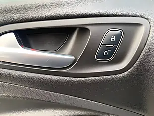 Used 2017 Ford Kuga Titanium Grey - Interior and Exterior details 18