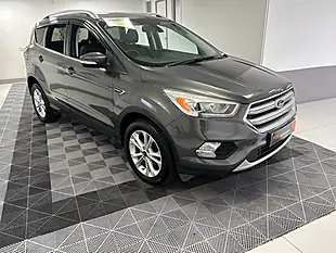 Used 2017 Ford Kuga Titanium Grey - Interior and Exterior details 3