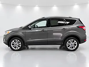 Used 2017 Ford Kuga Titanium Grey - Interior and Exterior details 5
