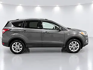 Used 2017 Ford Kuga Titanium Grey - Interior and Exterior details 9