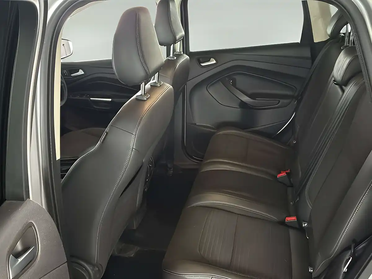 Used 2017 Ford Kuga Titanium Moondust Silver - Interior and Exterior details 7