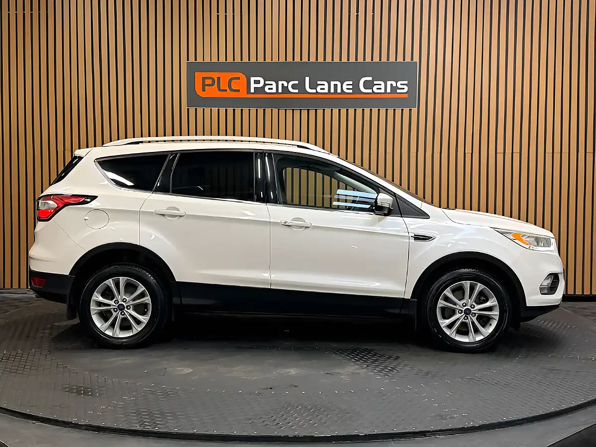 Used 2017 Ford Kuga Titanium Pearl White - Interior and Exterior details 2
