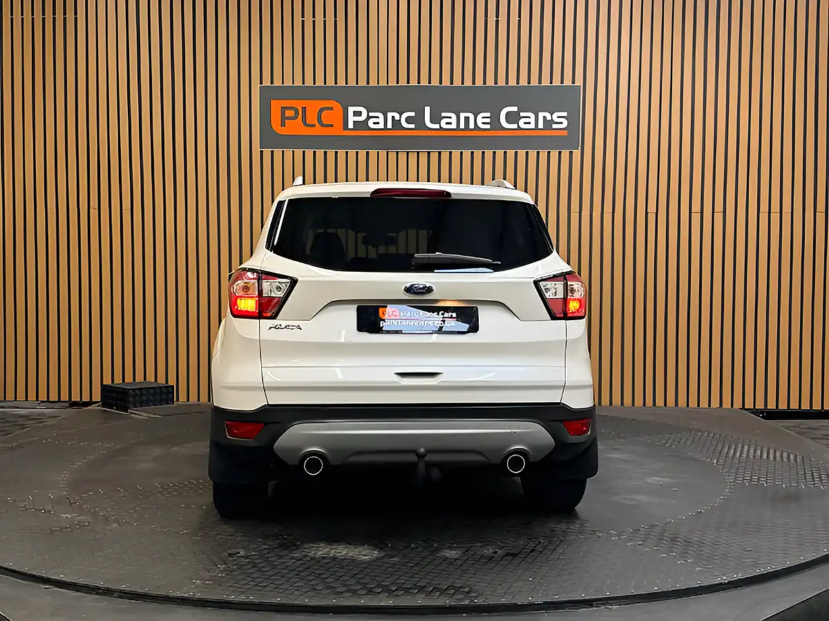 Used 2017 Ford Kuga Titanium Pearl White - Interior and Exterior details 4