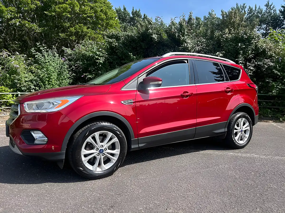 Used 2017 Ford Kuga Titanium Red - Interior and Exterior details 10