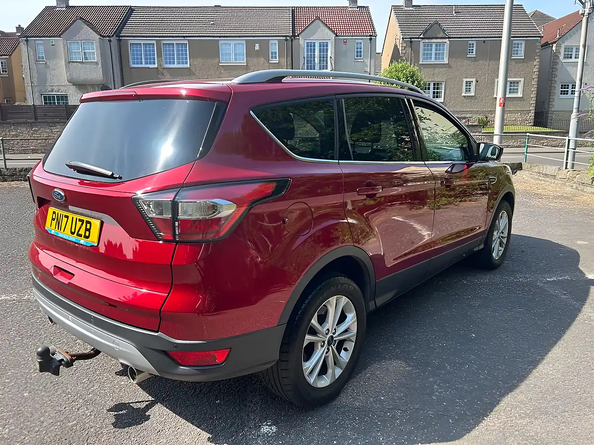 Used 2017 Ford Kuga Titanium Red - Interior and Exterior details 6