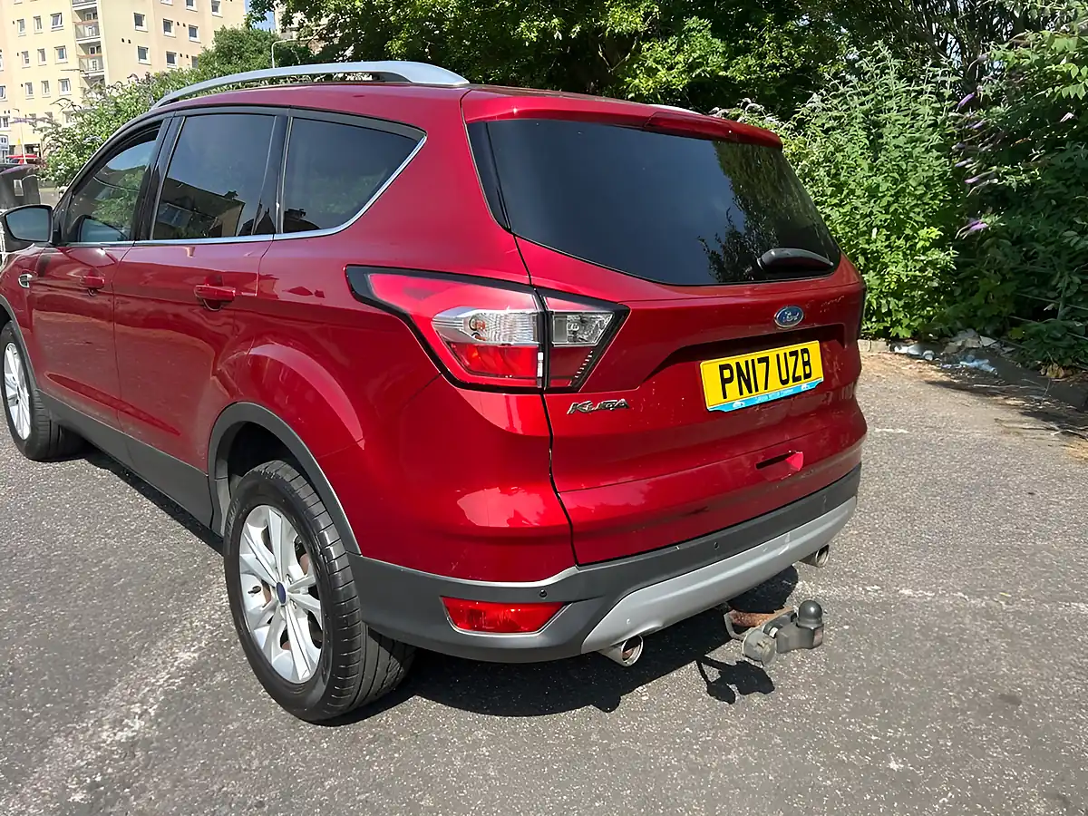 Used 2017 Ford Kuga Titanium Red - Interior and Exterior details 8