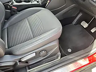 Used 2017 Ford Kuga Titanium Ruby Red - Interior and Exterior details 8