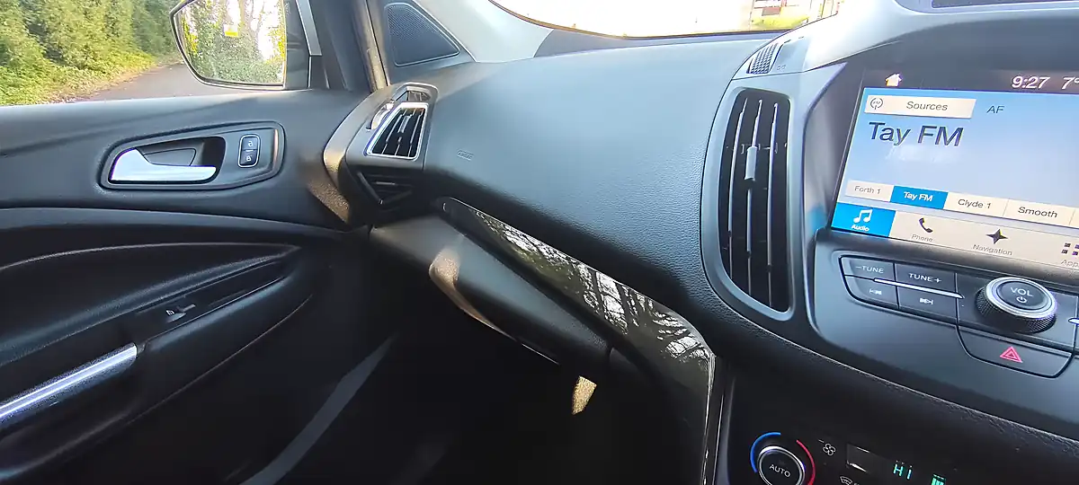Used 2017 Ford Kuga Titanium Silver - Interior and Exterior details 19