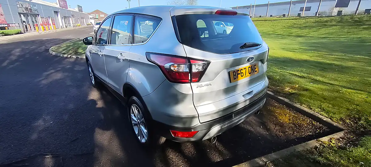 Used 2017 Ford Kuga Titanium Silver - Interior and Exterior details 3