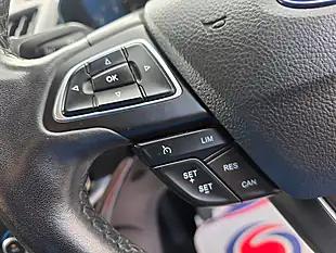 Used 2017 Ford Kuga Titanium Silver - Interior and Exterior details 16