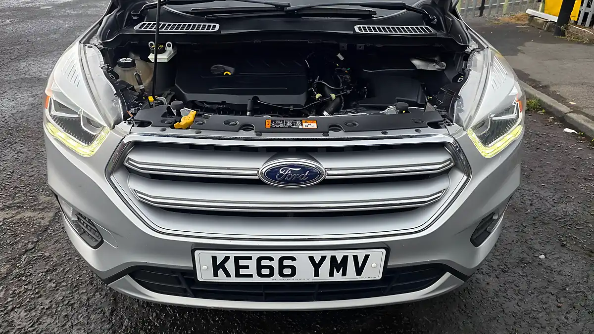 Used 2017 Ford Kuga Titanium Silver - Interior and Exterior details 20
