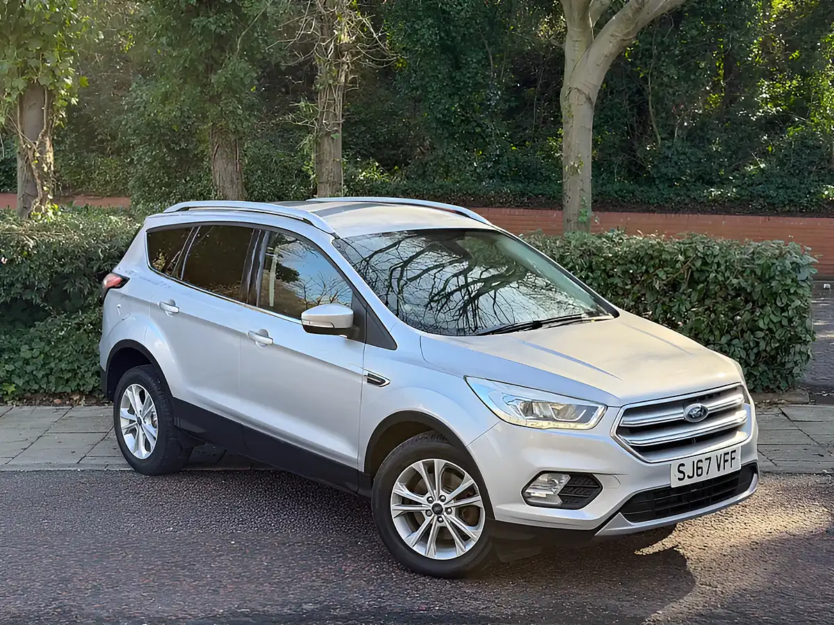Used 2017 Ford Kuga Titanium Silver - Interior and Exterior details 4