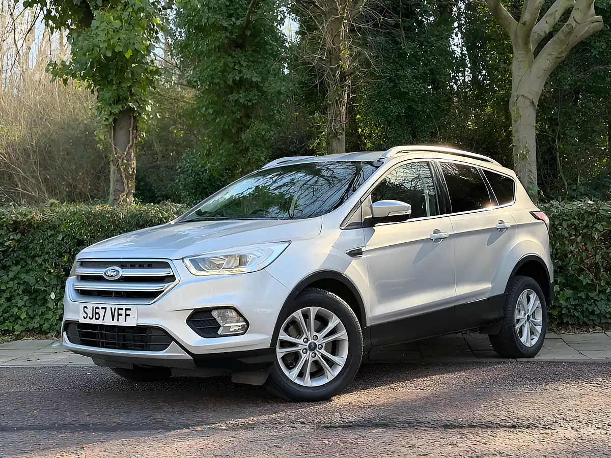 Used 2017 Ford Kuga Titanium Silver - Interior and Exterior details 7