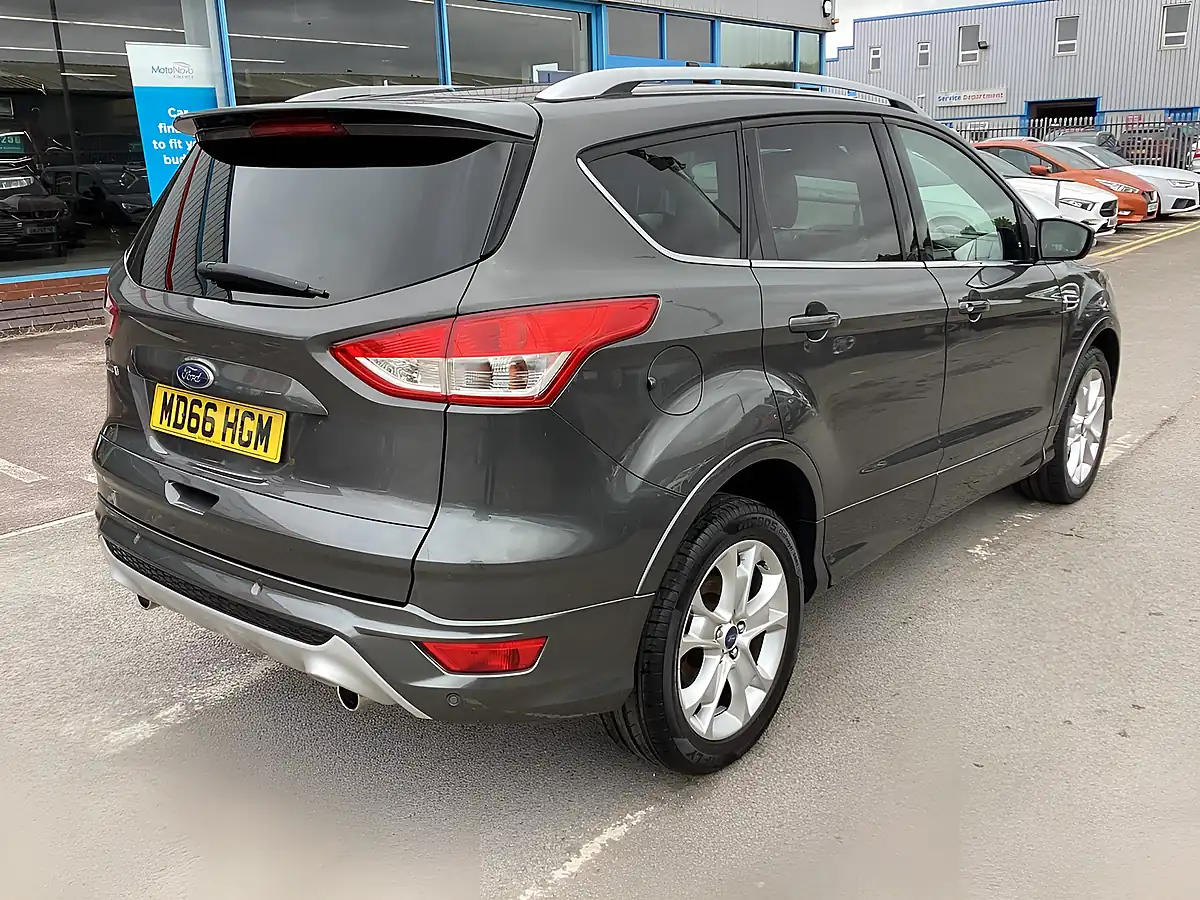Used 2017 Ford Kuga Titanium Sport Grey - Interior and Exterior details 4