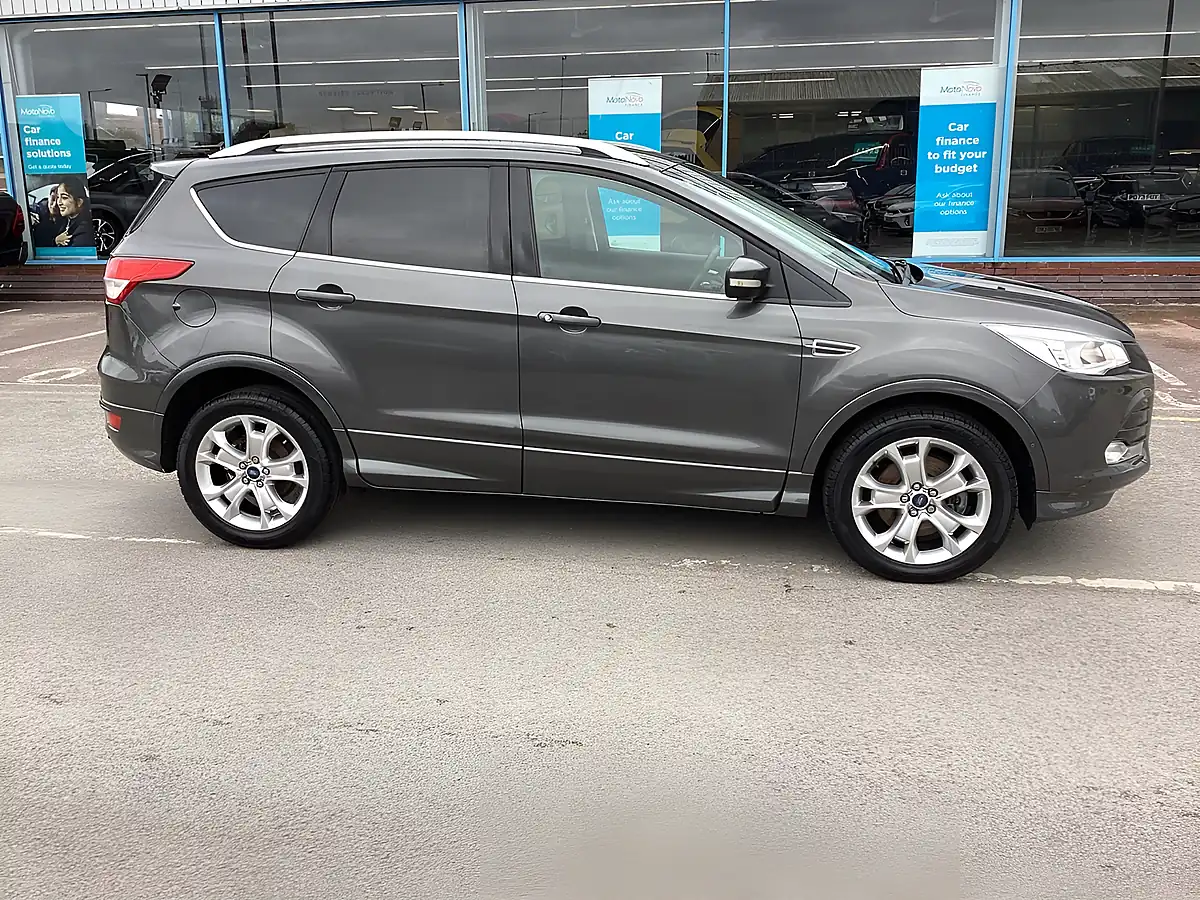 Used 2017 Ford Kuga Titanium Sport Grey - Interior and Exterior details 8