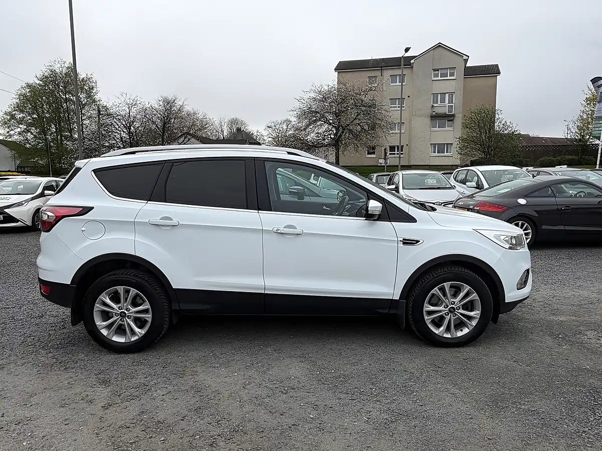 Used 2017 Ford Kuga Titanium White - Interior and Exterior details 3