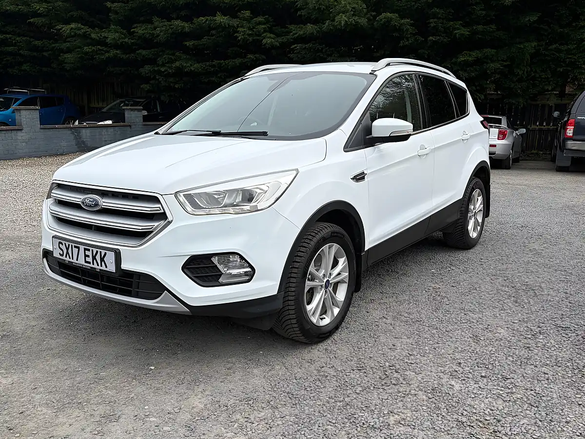 Used 2017 Ford Kuga Titanium White - Interior and Exterior details 4