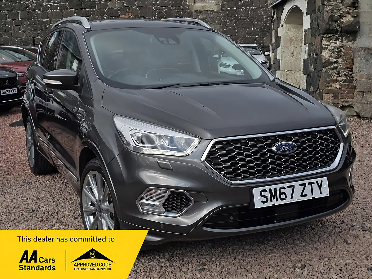 Used 2017 Ford Kuga Vignale Grey - Front View