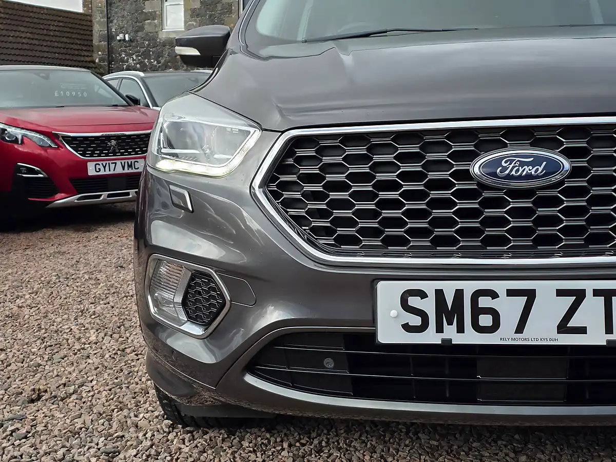 Used 2017 Ford Kuga Vignale Grey - Interior and Exterior details 4