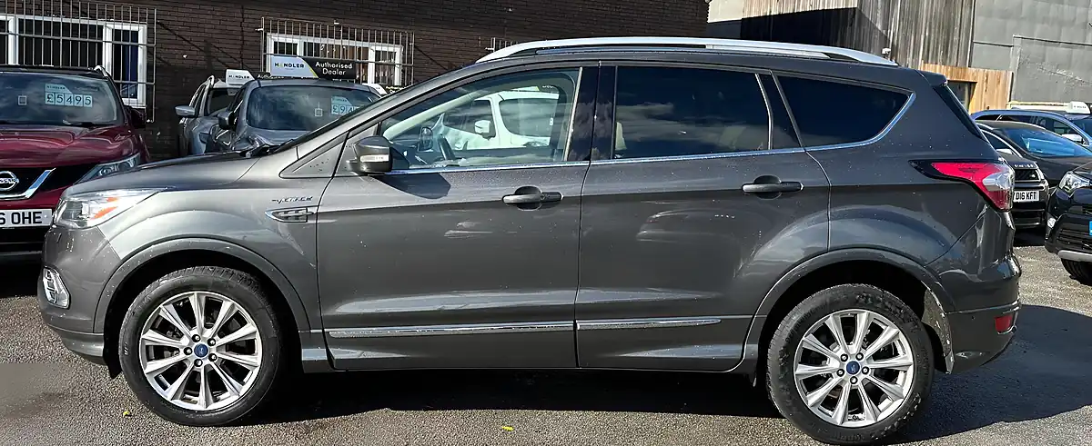 Used 2017 Ford Kuga Vignale Grey - Interior and Exterior details 4