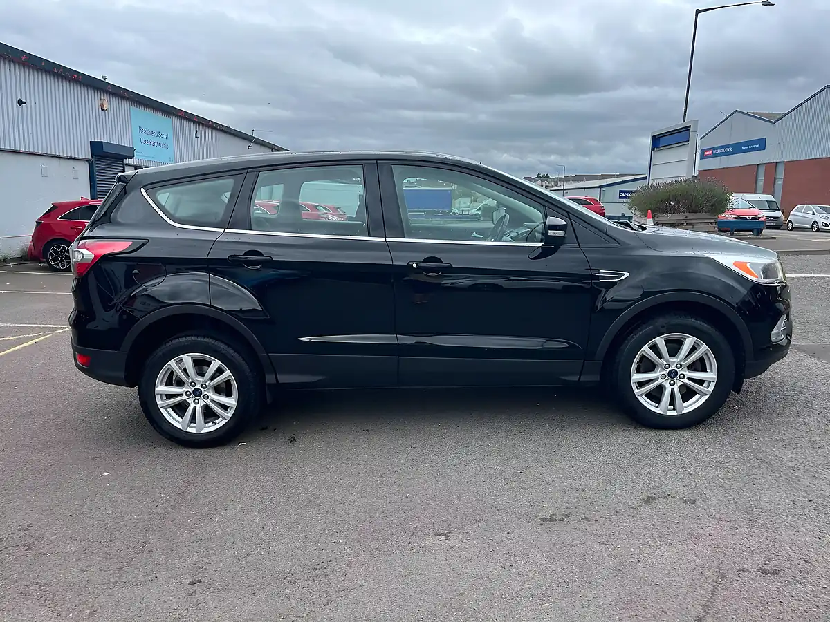 Used 2017 Ford Kuga Zetec Black - Interior and Exterior details 4