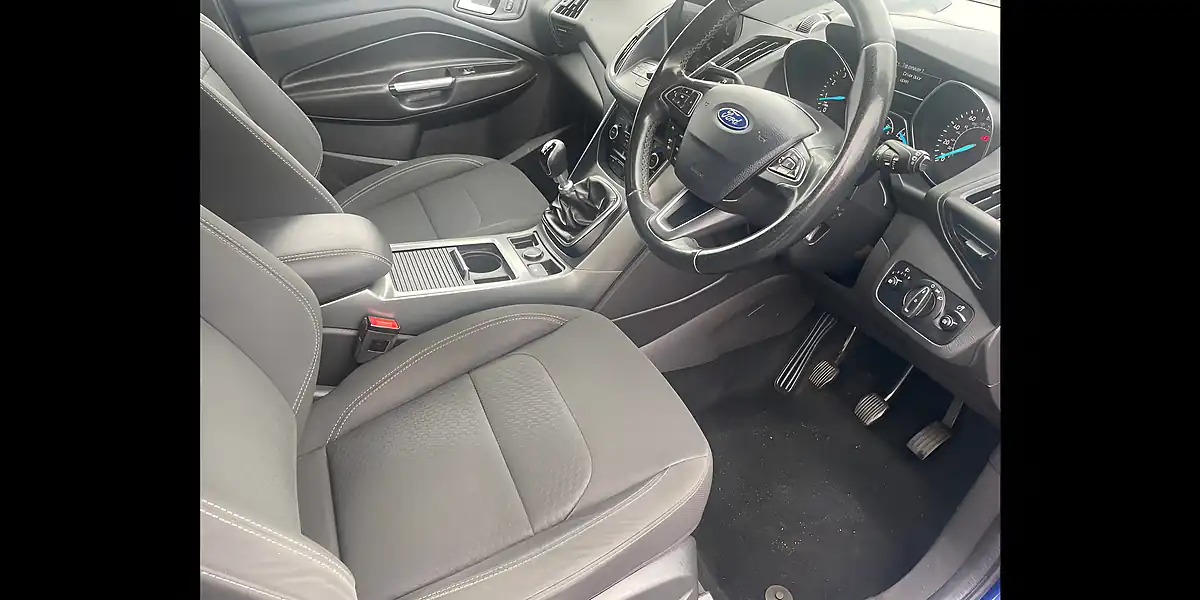 Used 2017 Ford Kuga Zetec Blue - Interior and Exterior details 12