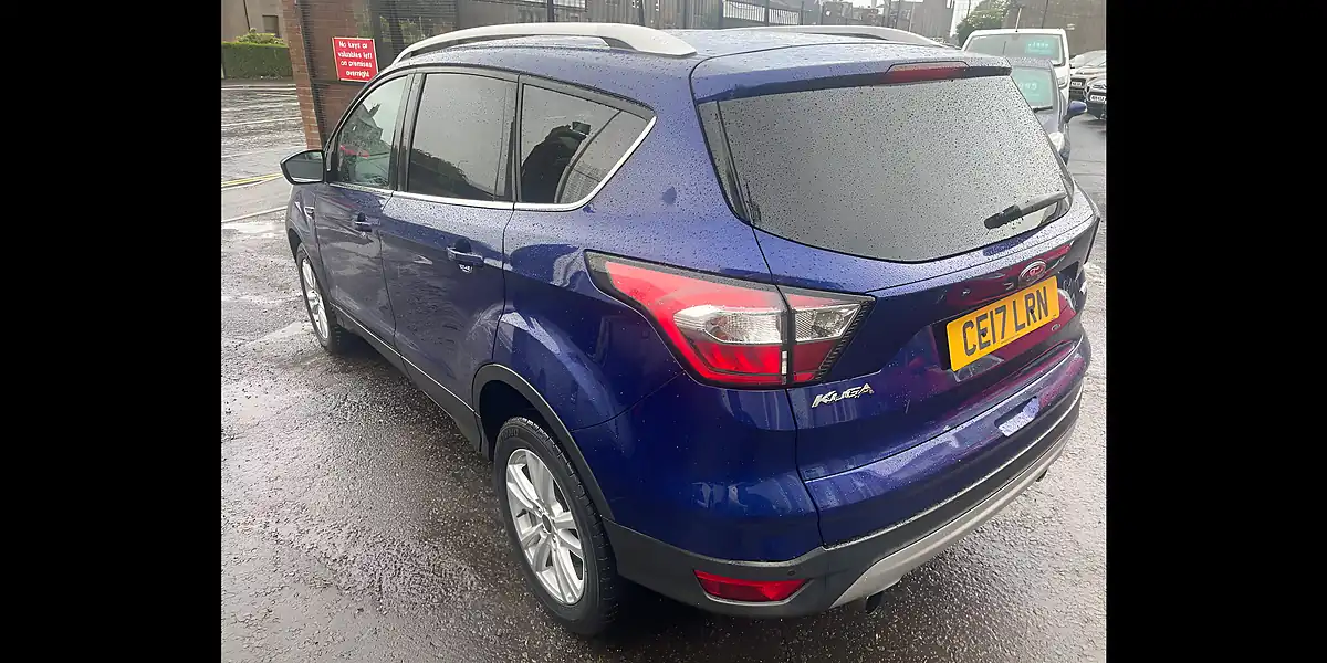 Used 2017 Ford Kuga Zetec Blue - Interior and Exterior details 6