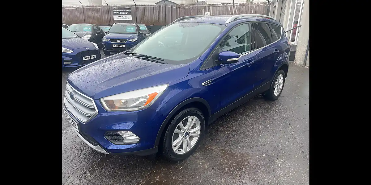 Used 2017 Ford Kuga Zetec Blue - Interior and Exterior details 7