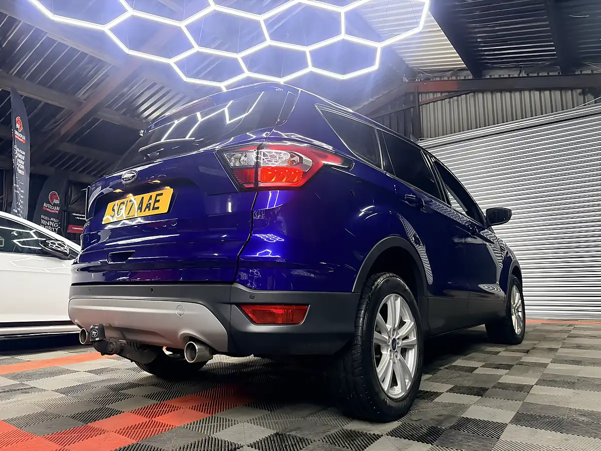 Used 2017 Ford Kuga Zetec Blue - Interior and Exterior details 11