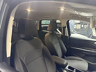 Used 2017 Ford Kuga Zetec Blue - Interior and Exterior details 16