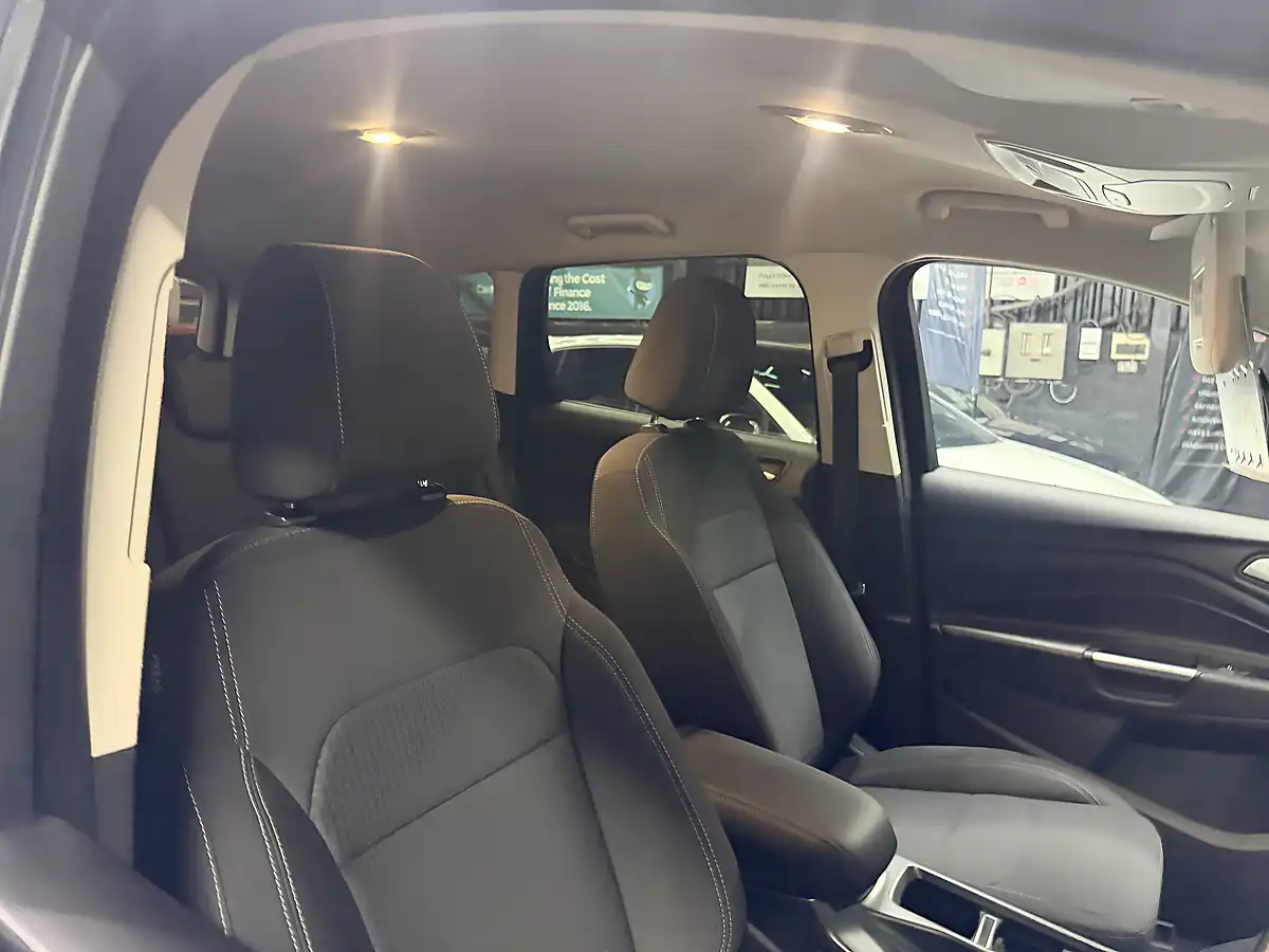 Used 2017 Ford Kuga Zetec Blue - Interior and Exterior details 16
