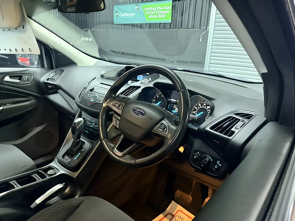 Used 2017 Ford Kuga Zetec Blue - Interior and Exterior details 17